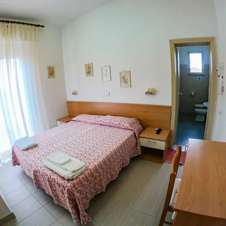 Albergo Donatella Otel Bellaria-Igea Marina